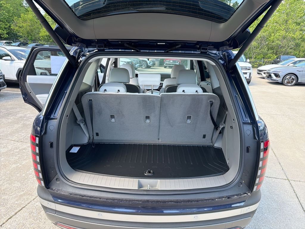 New 2026 Blue Hyundai SEL FWD image 19