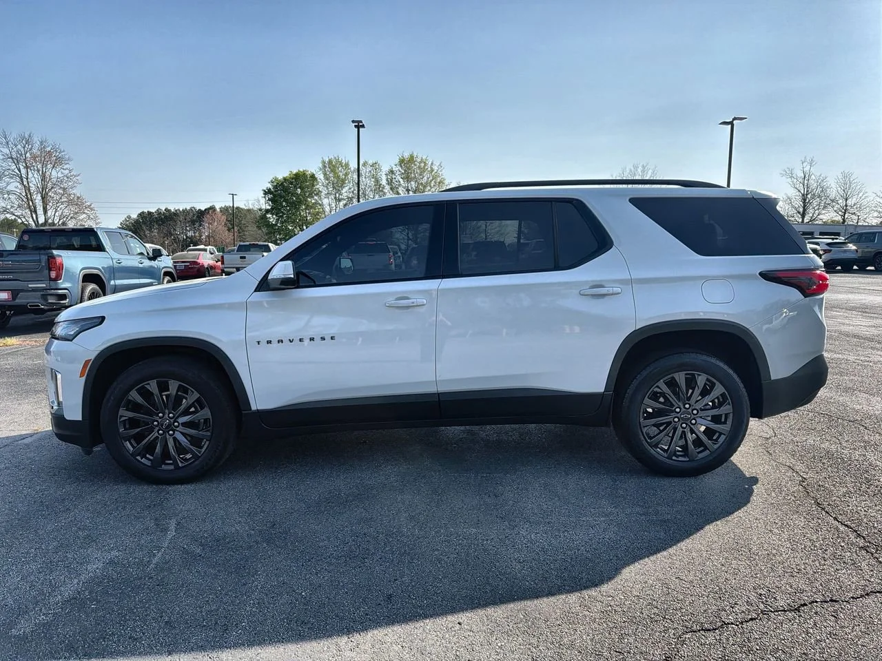 Used 2023 Summit White Chevrolet RS image 5