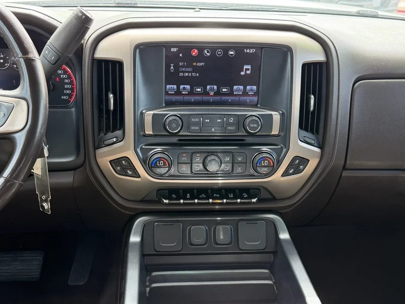 Used 2016 SUMMIT WHITE GMC Denali image 15