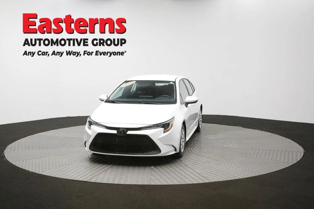 Used 2021 White Toyota LE image 49