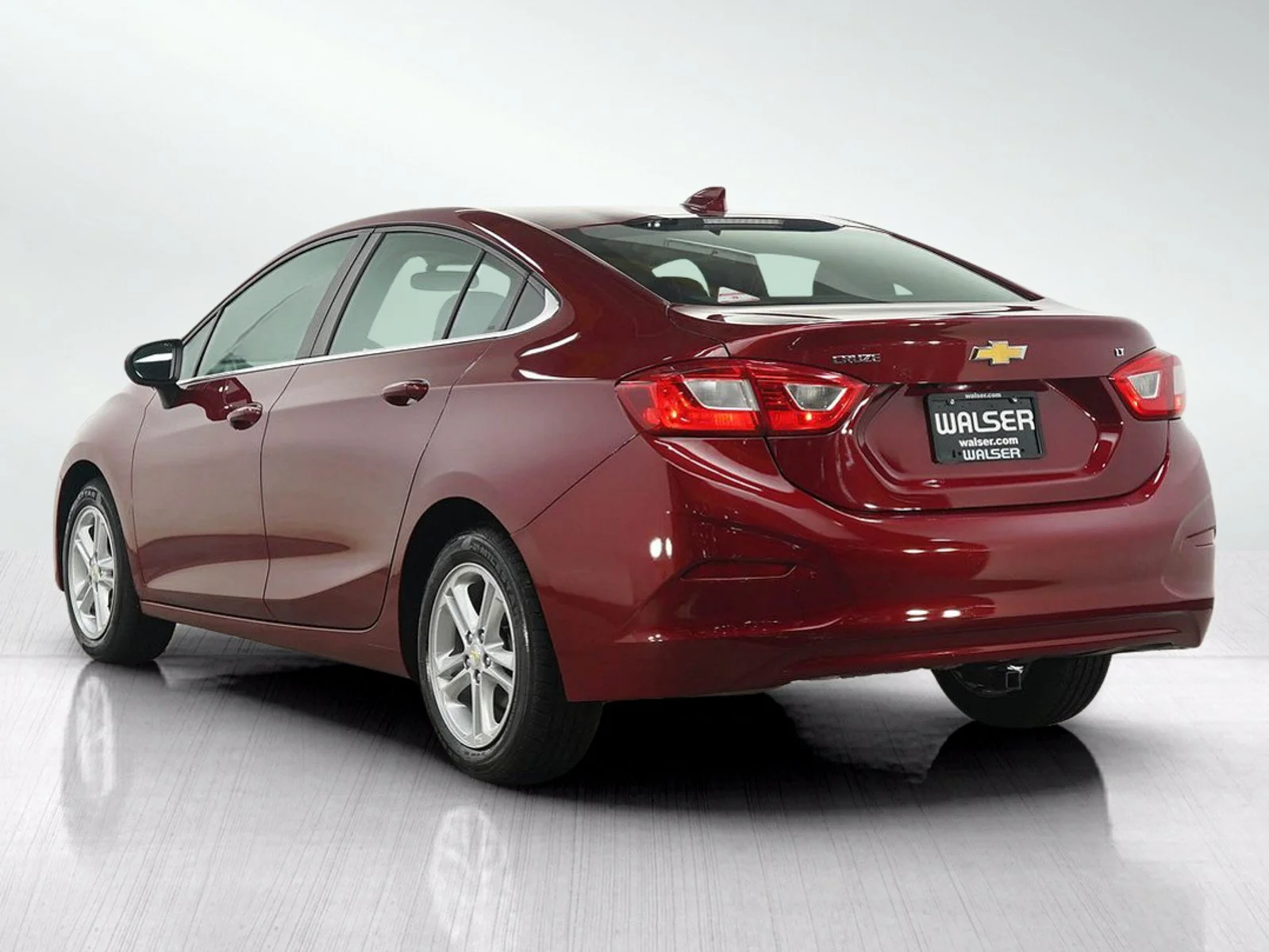 Used 2017 Cajun Red Tintcoat Chevrolet LT image 3