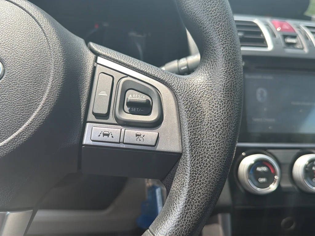 Used 2017 Dark Gray Metallic Subaru 2.5i Premium image 23