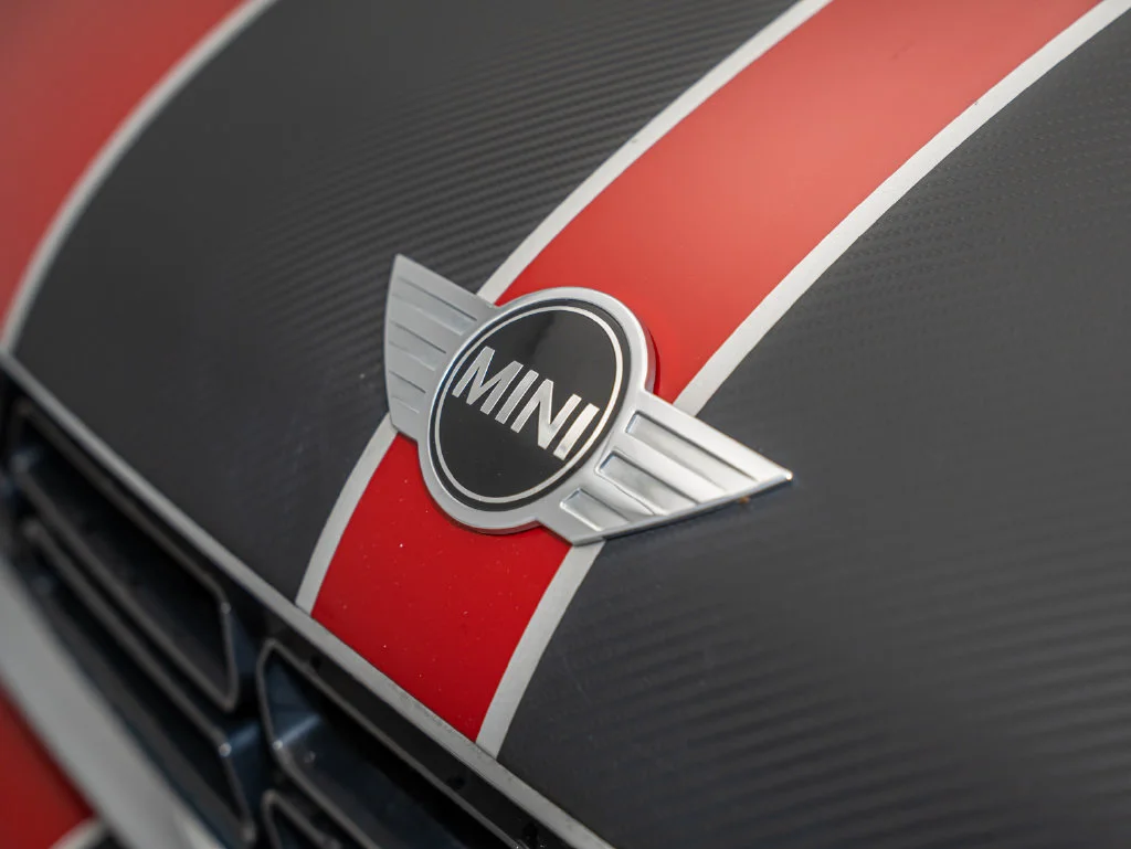 Used 2015 Blazing Red MINI  image 3