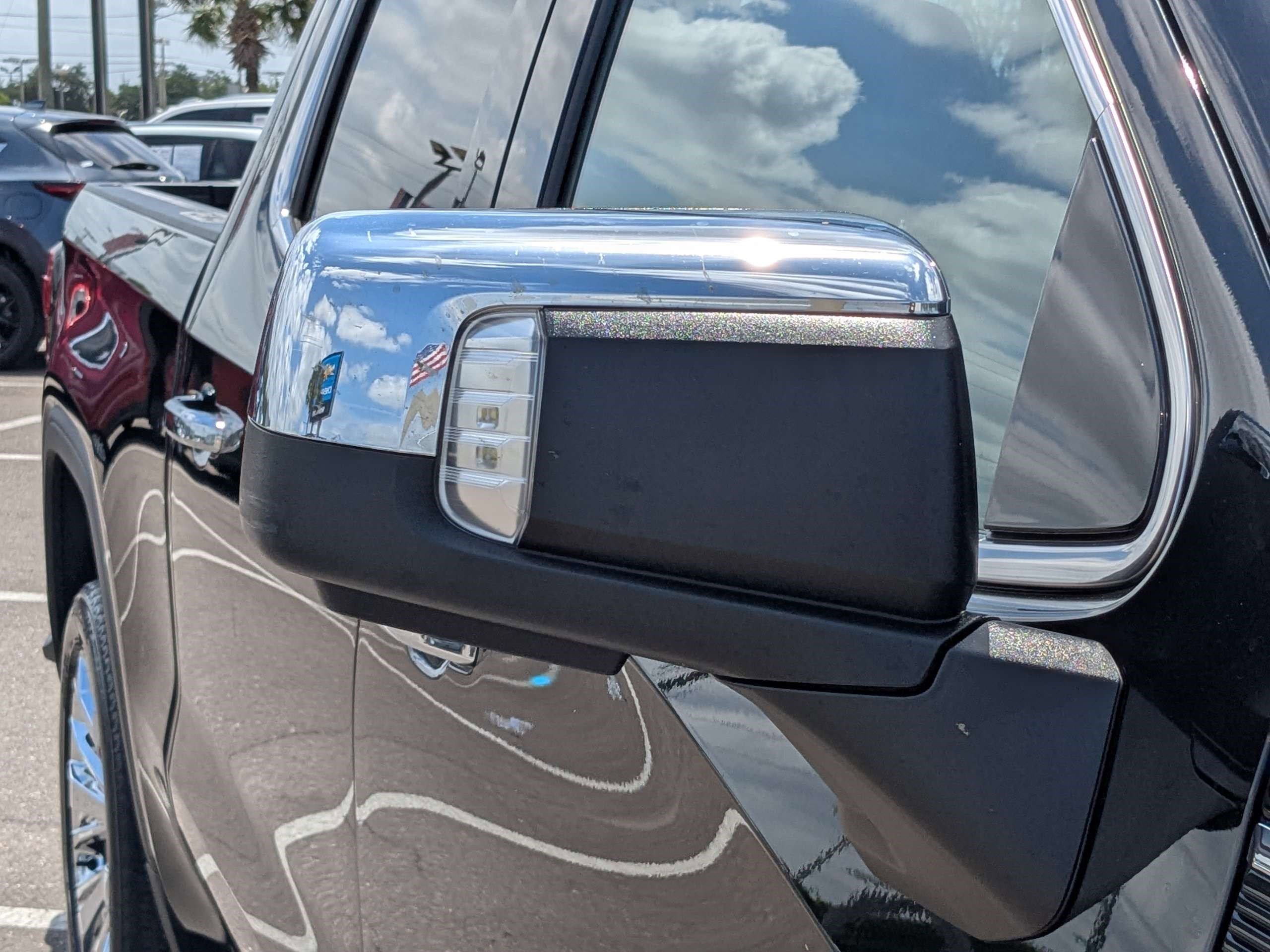 Used 2023 Onyx Black GMC Denali image 11