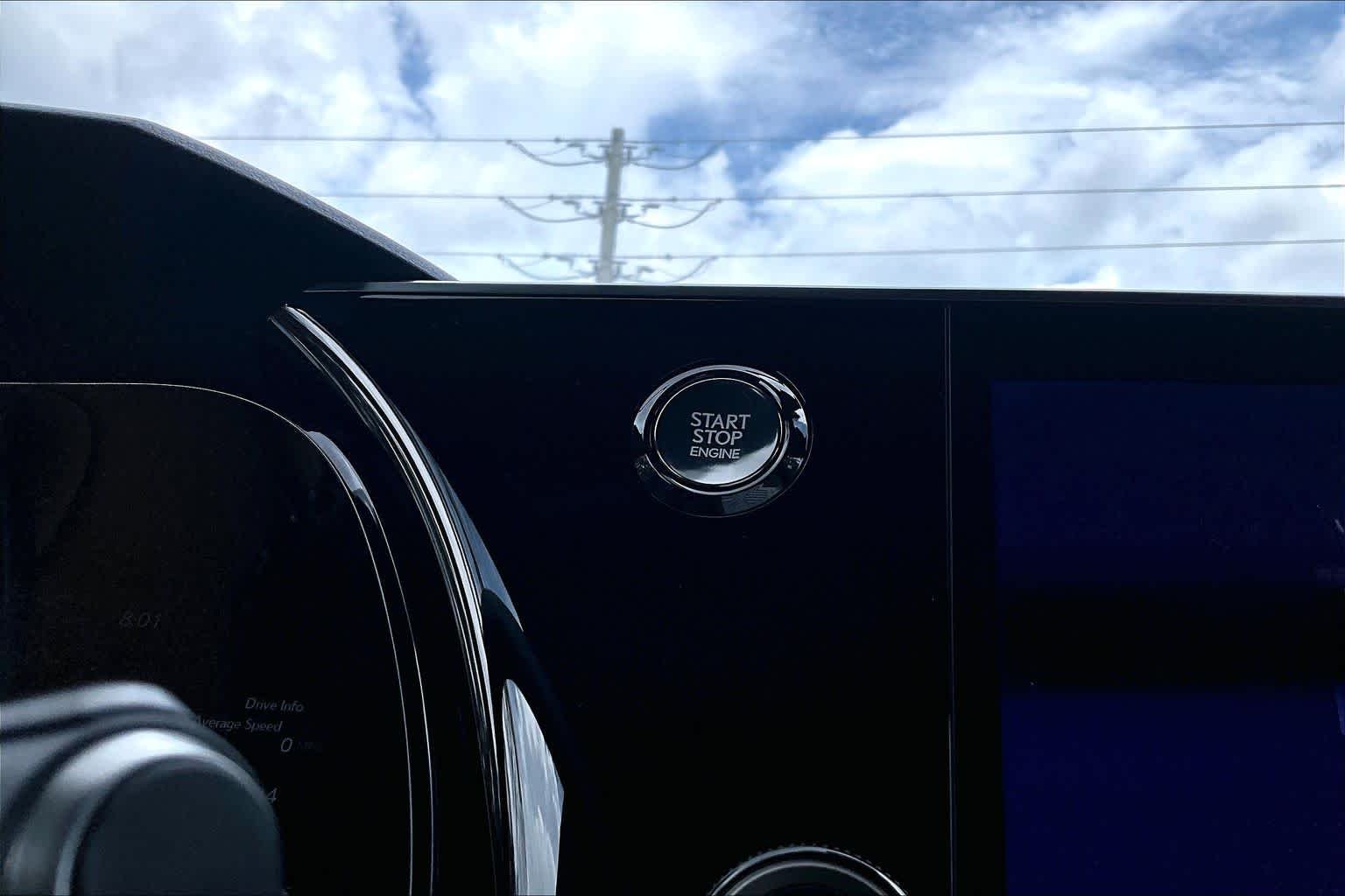 Used 2025 Eminent White Pearl Lexus  image 34