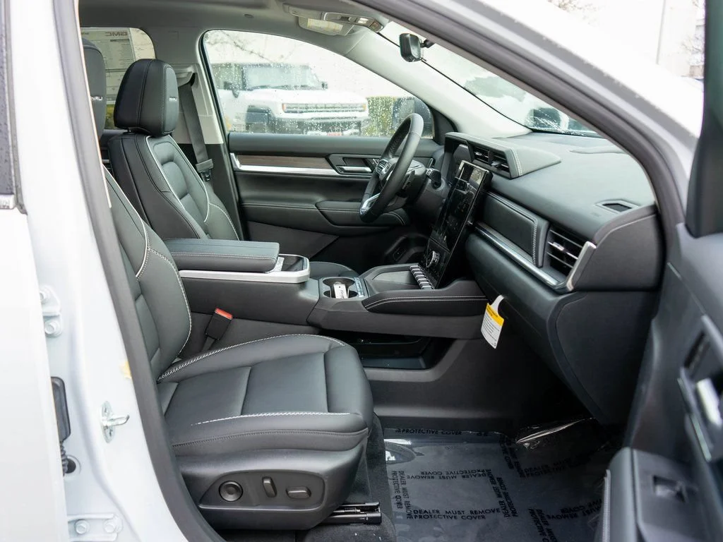 2026 GMC Terrain Denali - Photo 10