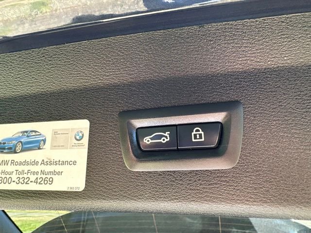Used 2017 Black Sapphire Metallic BMW xDrive28i image 18