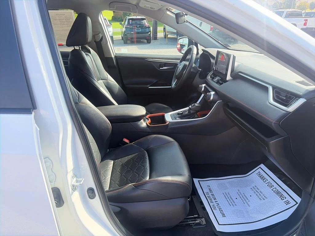 Used 2024 White Toyota Adventure image 41