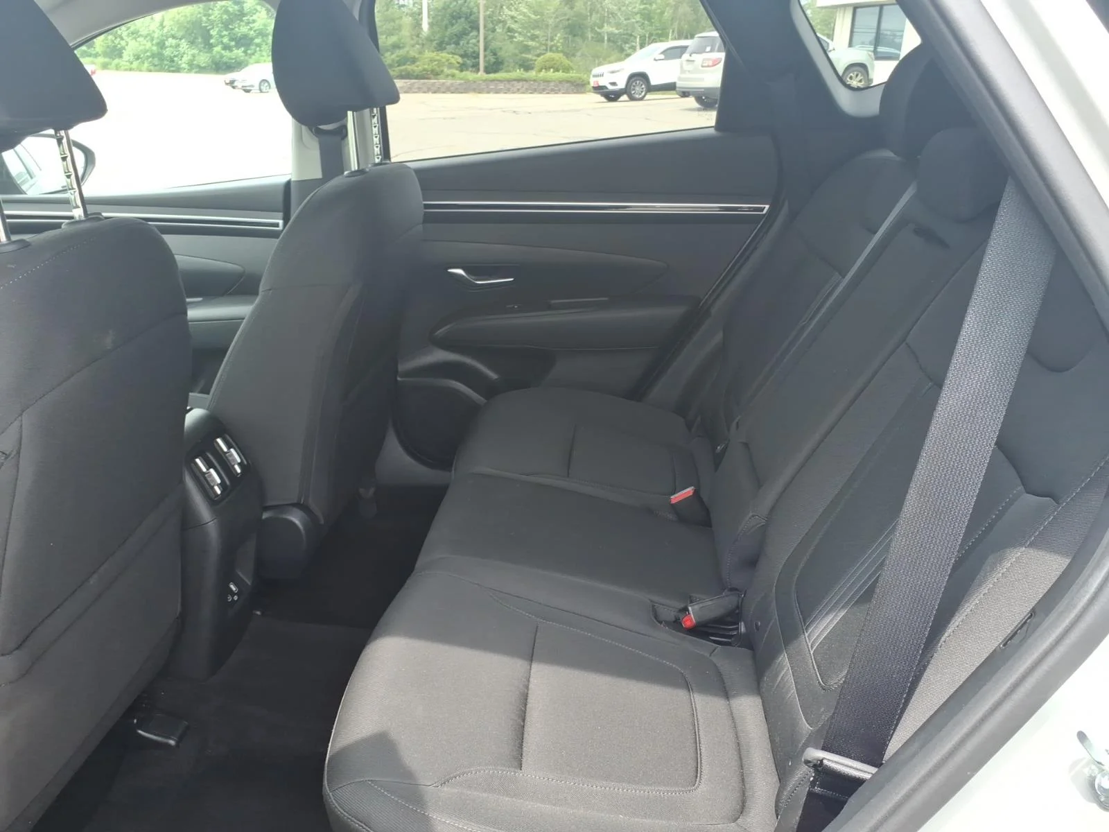 Used 2024 Shimmering Silver Hyundai SEL image 15
