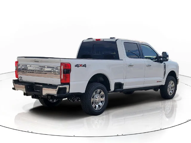 New 2027 Oxford White Ford King Ranch image 5