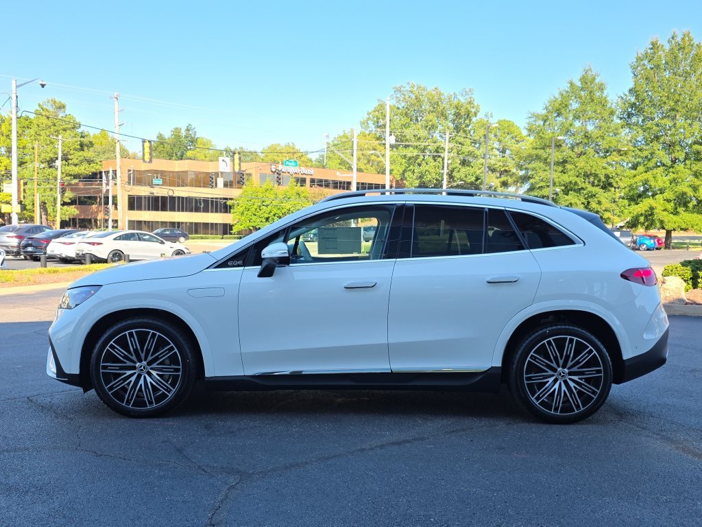 New 2027 Polar White Mercedes-Benz 320+ SUV image 2