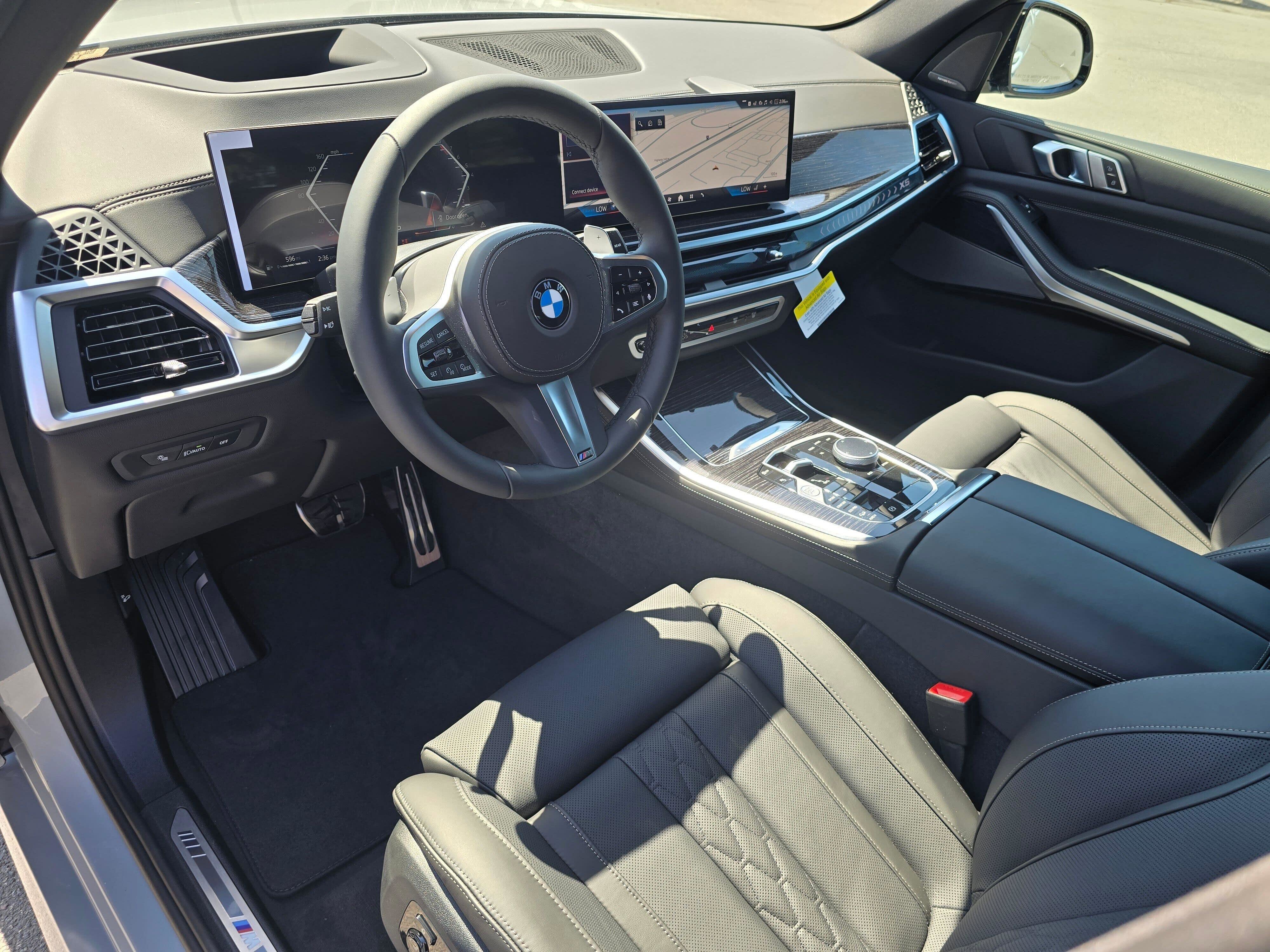 New 2026 Brooklyn Grey Metallic BMW xDrive40i image 2