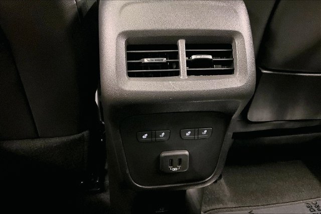 Used 2024 Summit White GMC Denali image 33