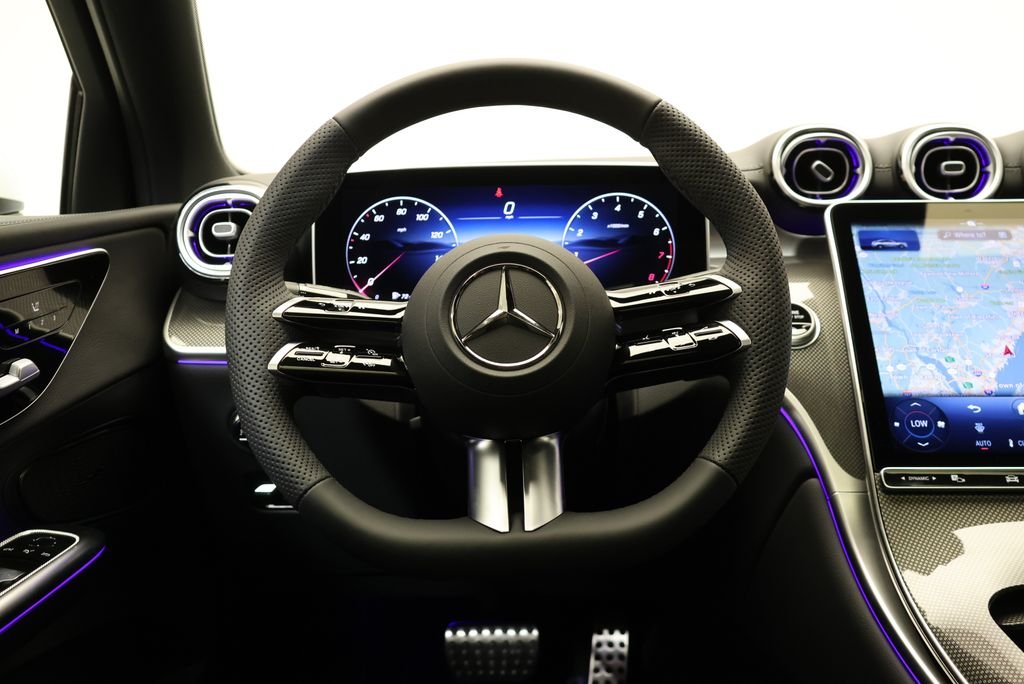 New 2026 Polar White Mercedes-Benz GLC 300 Coupe image 20