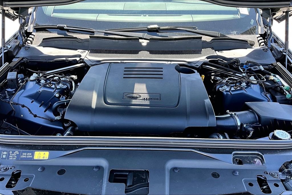 New 2026 VARESINE BLUE Land Rover S image 13