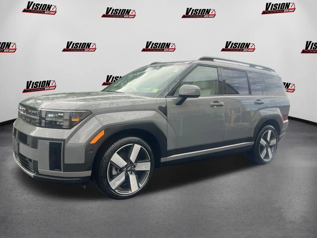 Used 2024 Gray Hyundai Limited image 3