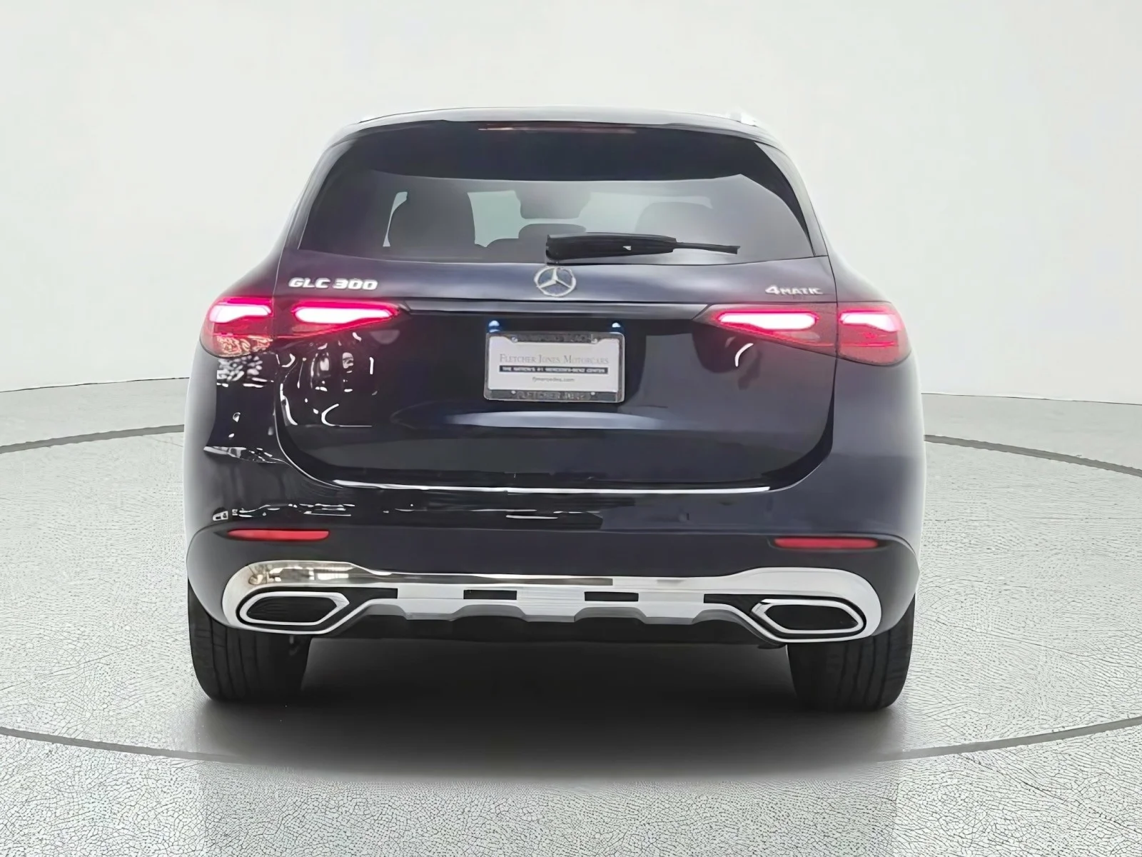 Used 2024 Nautical Blue Metallic Mercedes-Benz GLC 300 4MATIC® SUV image 6