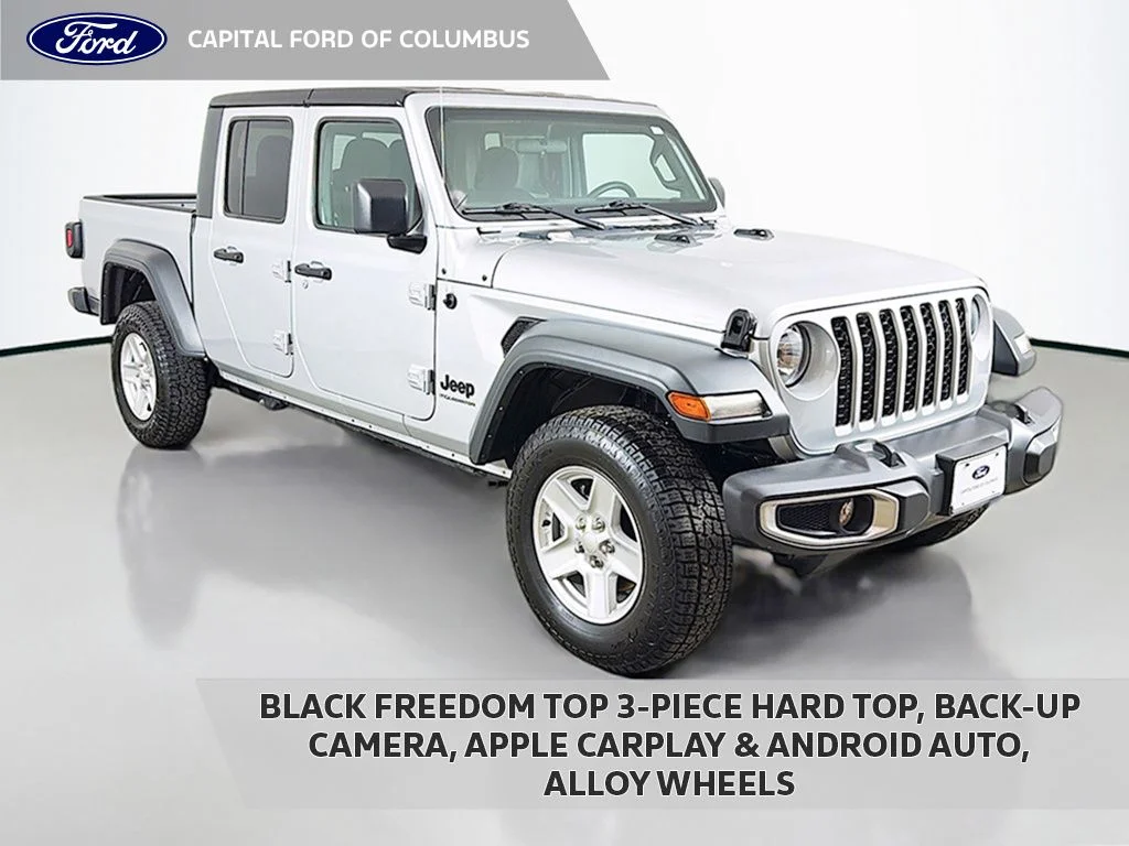 2023 Jeep Gladiator Sport S's photo