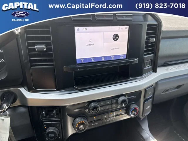 Used 2024 Silver Ford XLT image 26