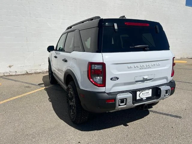 New 2026 Oxford White Ford Badlands® image 35