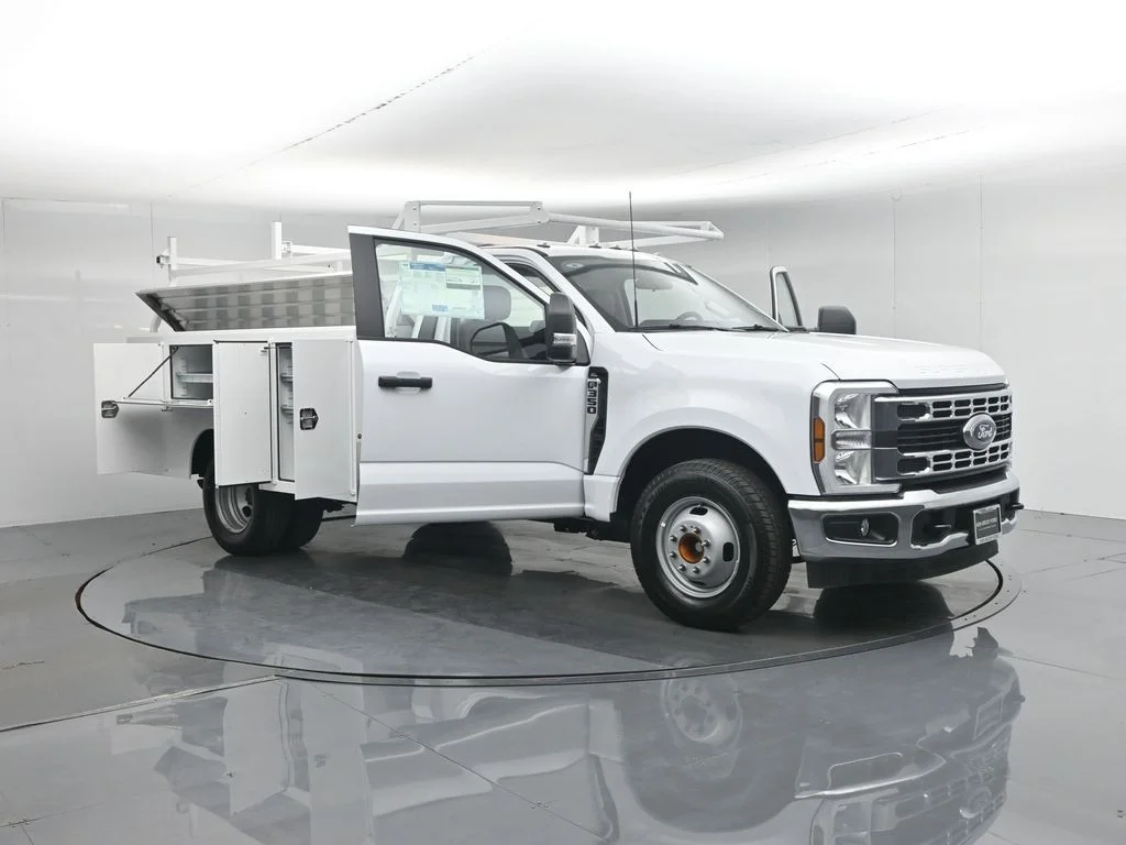 New 2026 White Ford XL image 33