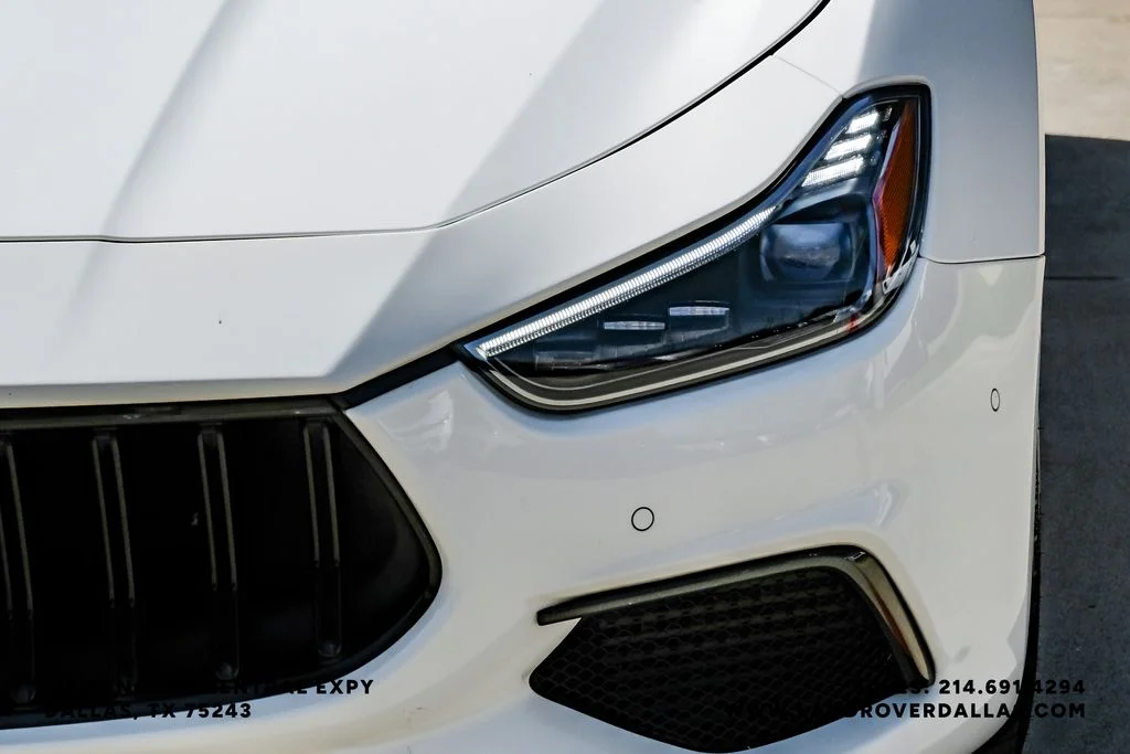 Used 2023 White Maserati Trofeo image 50