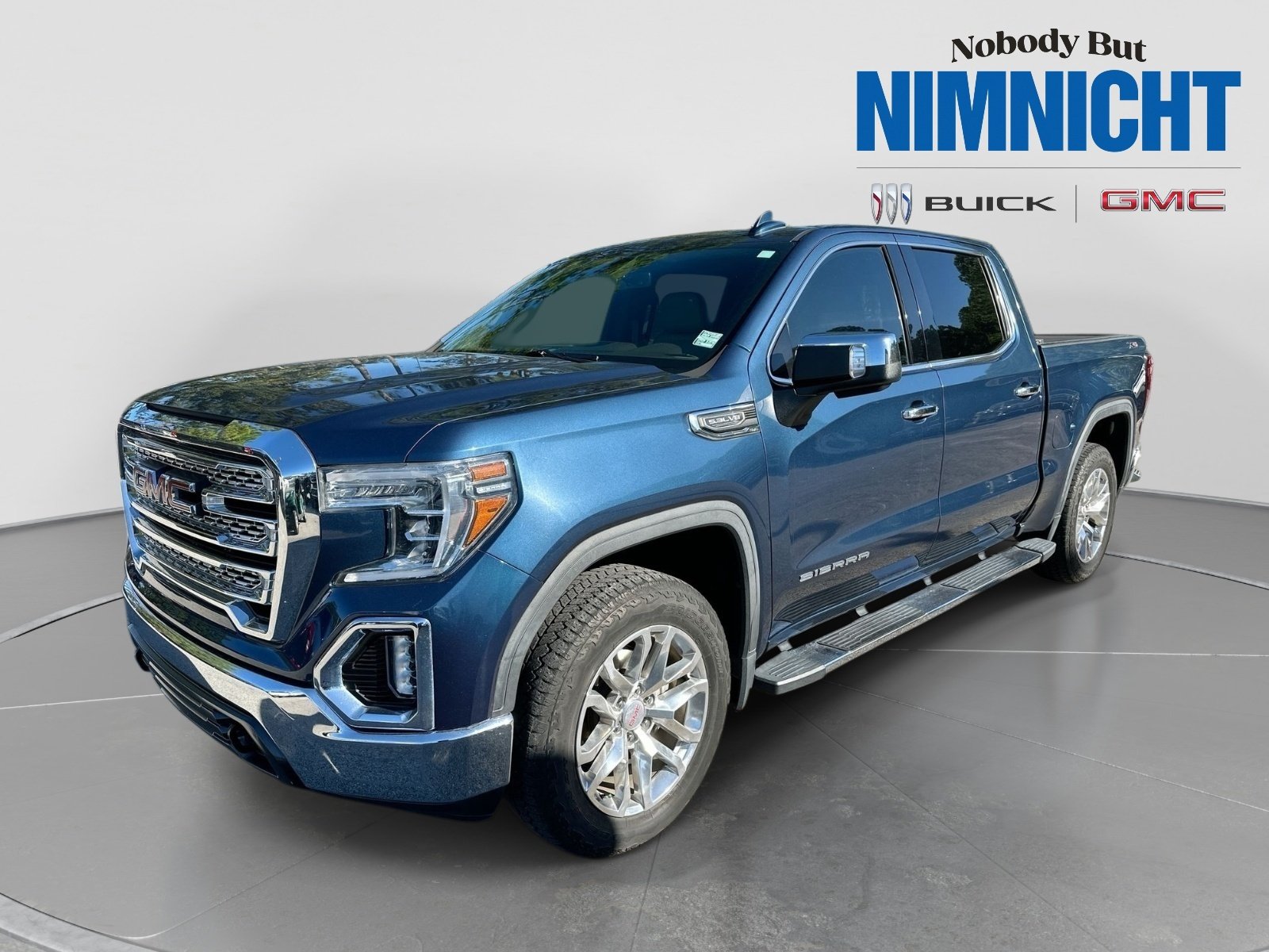 Used 2019 PACIFIC BLUE METALLIC GMC SLT image 1
