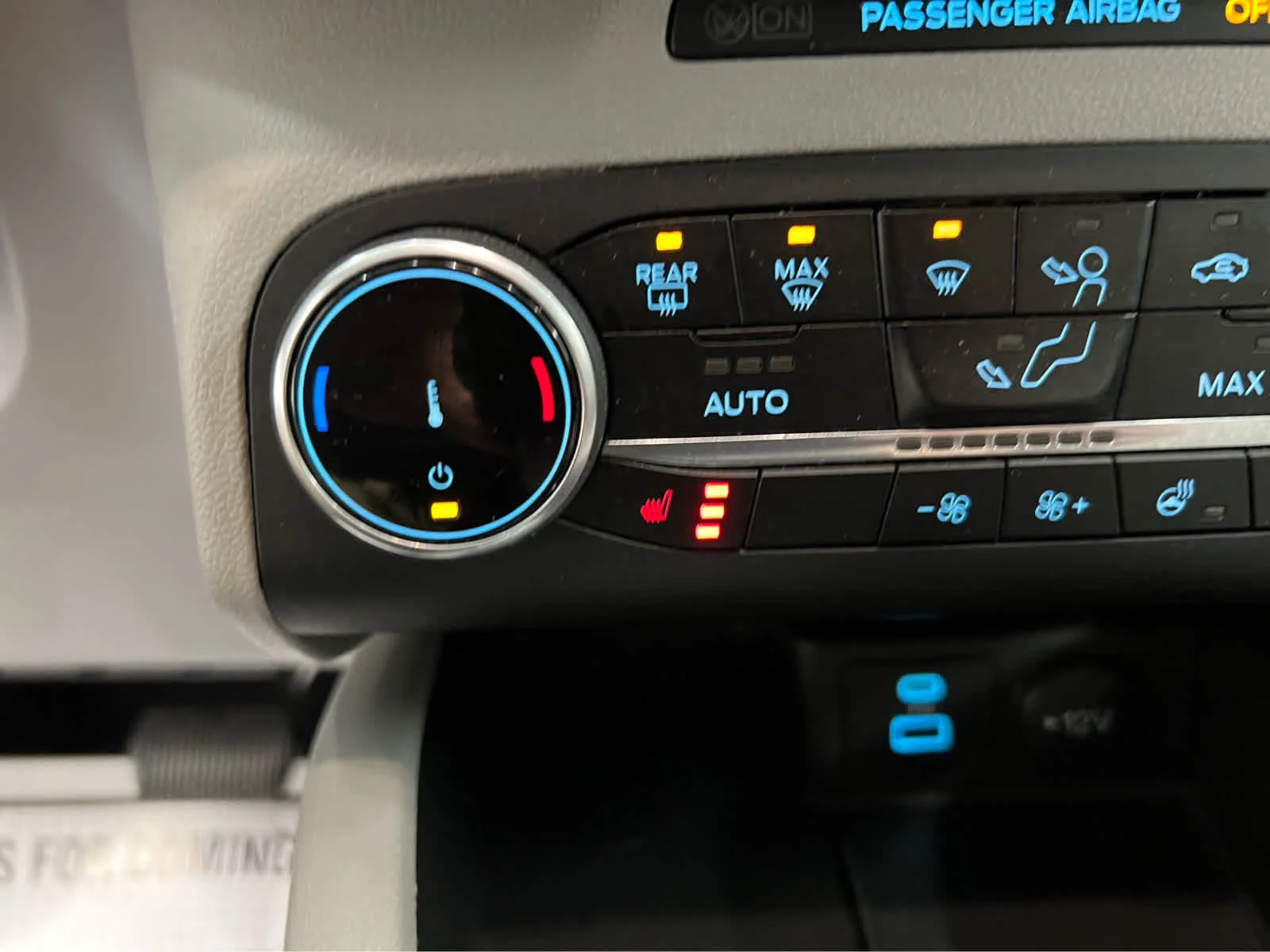 Used 2023 Oxford White Ford Active image 4