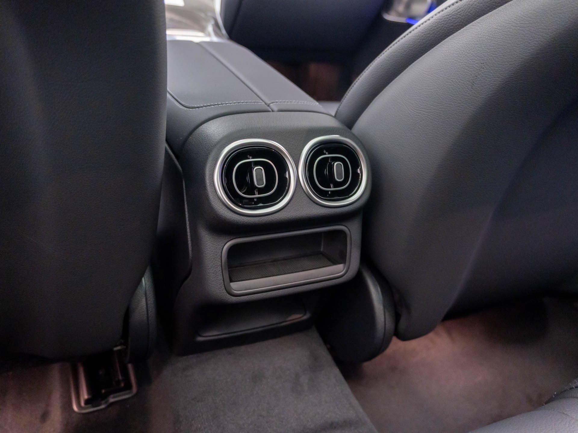 New 2027 Obsidian Black Metallic Mercedes-Benz GLC 300 image 64
