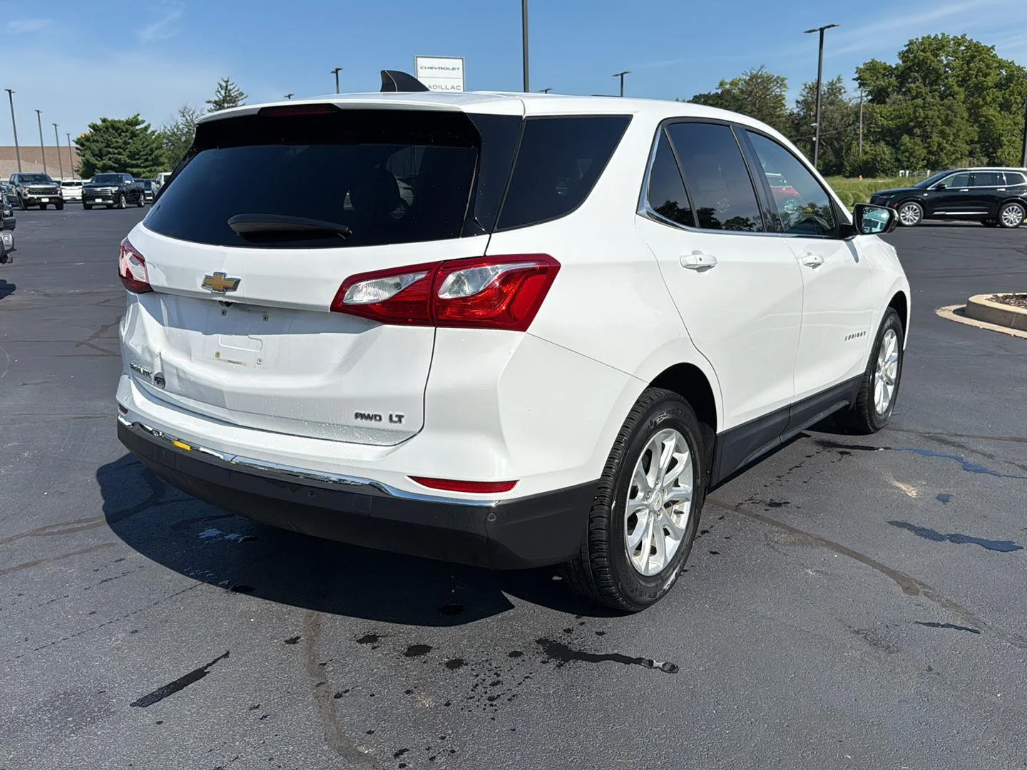 Used 2018 Summit White Chevrolet LT image 5