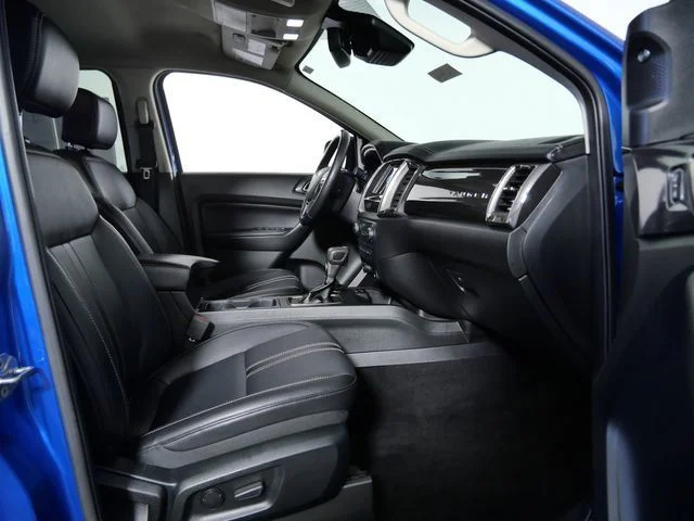 Used 2022 Blue Ford Lariat image 13