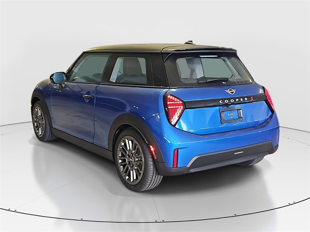 2025 Mini Cooper Hardtop S photo 4