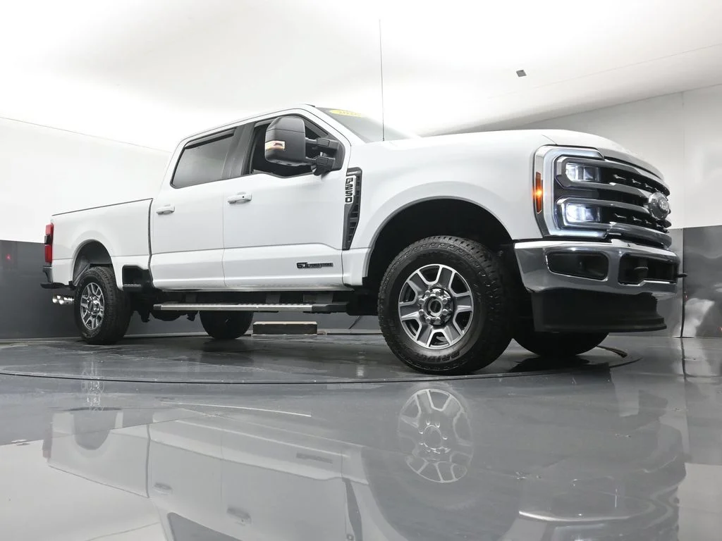 Used 2026 White Ford Lariat image 26