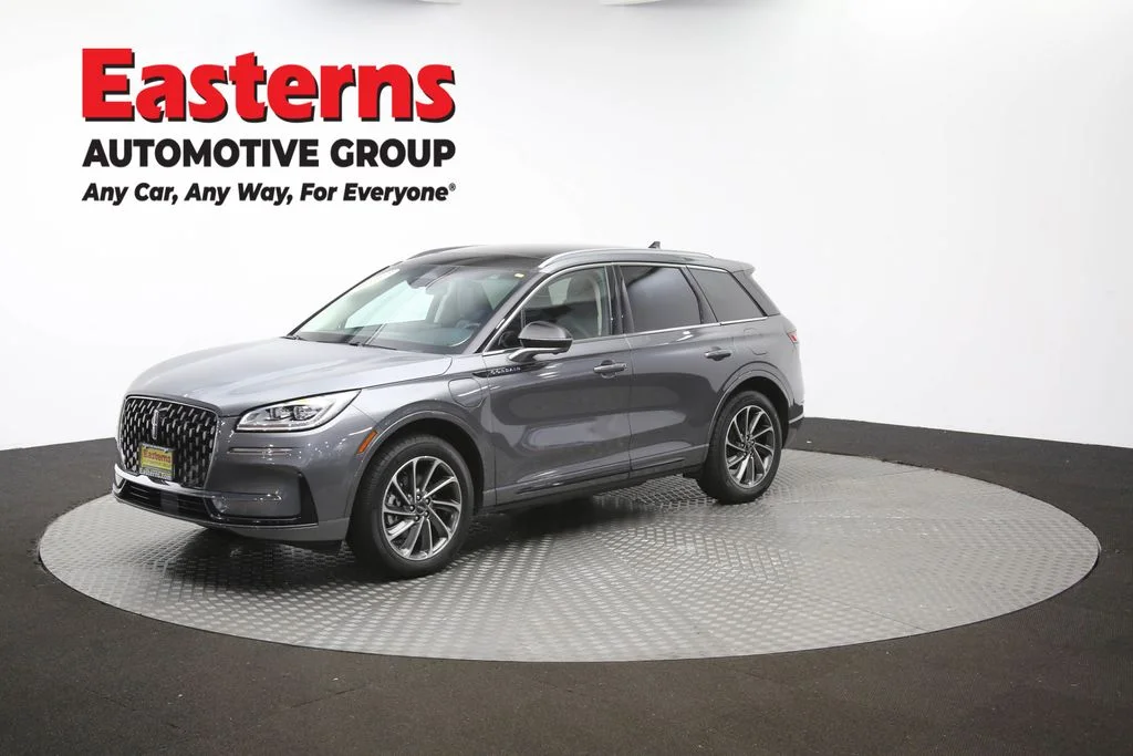Used 2023 Gray Lincoln Grand Touring image 58