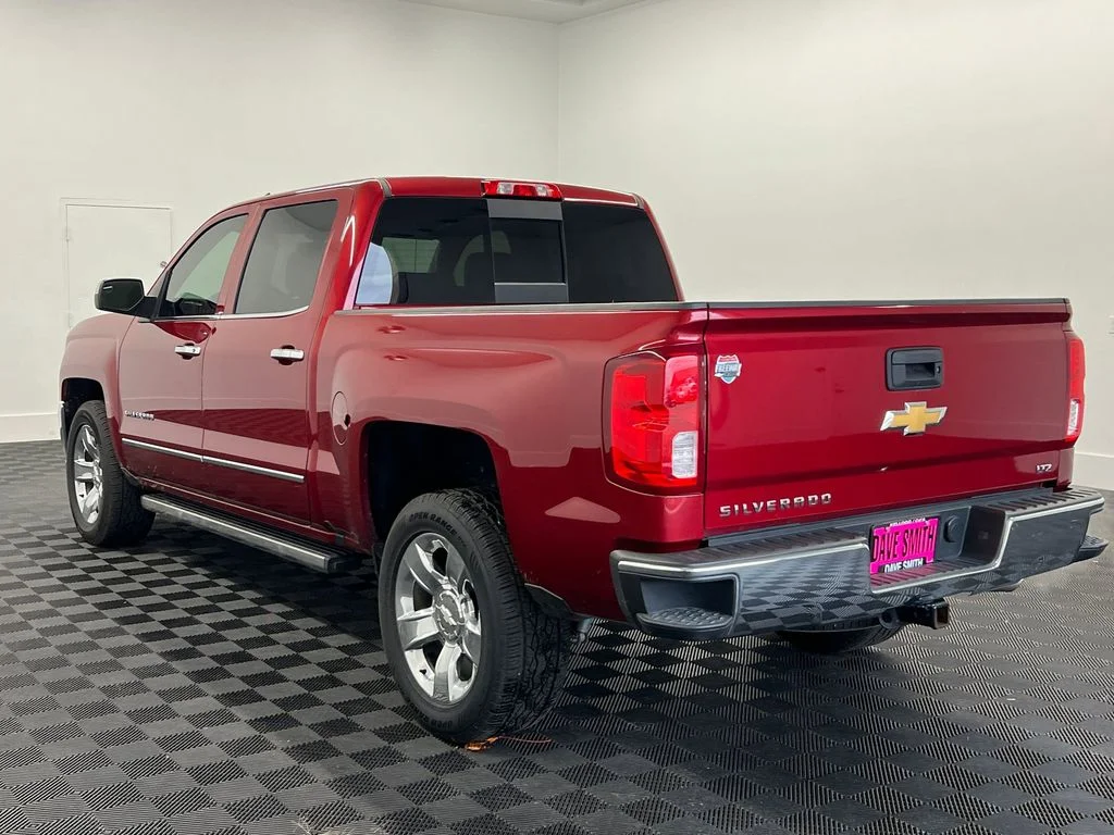 Used 2018 Cajun Red Tintcoat Chevrolet LTZ w/1LZ image 2