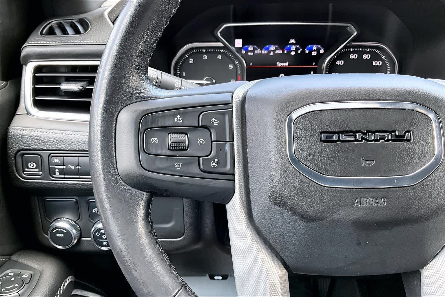 Used 2021 Onyx Black GMC Denali image 25