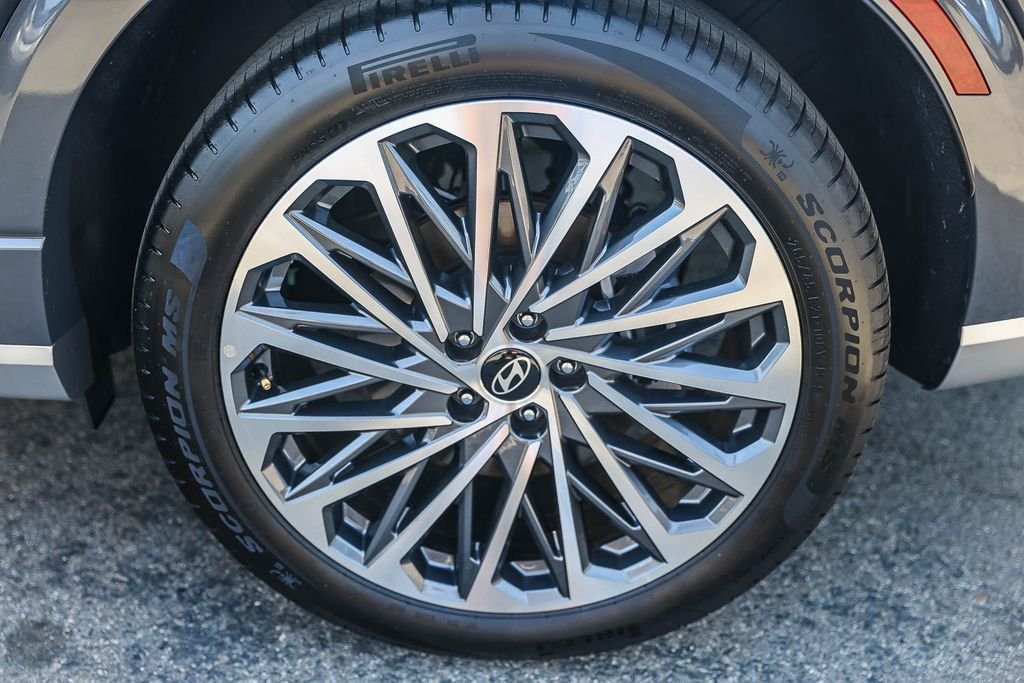 2026 Hyundai Palisade Calligraphy - Photo 8