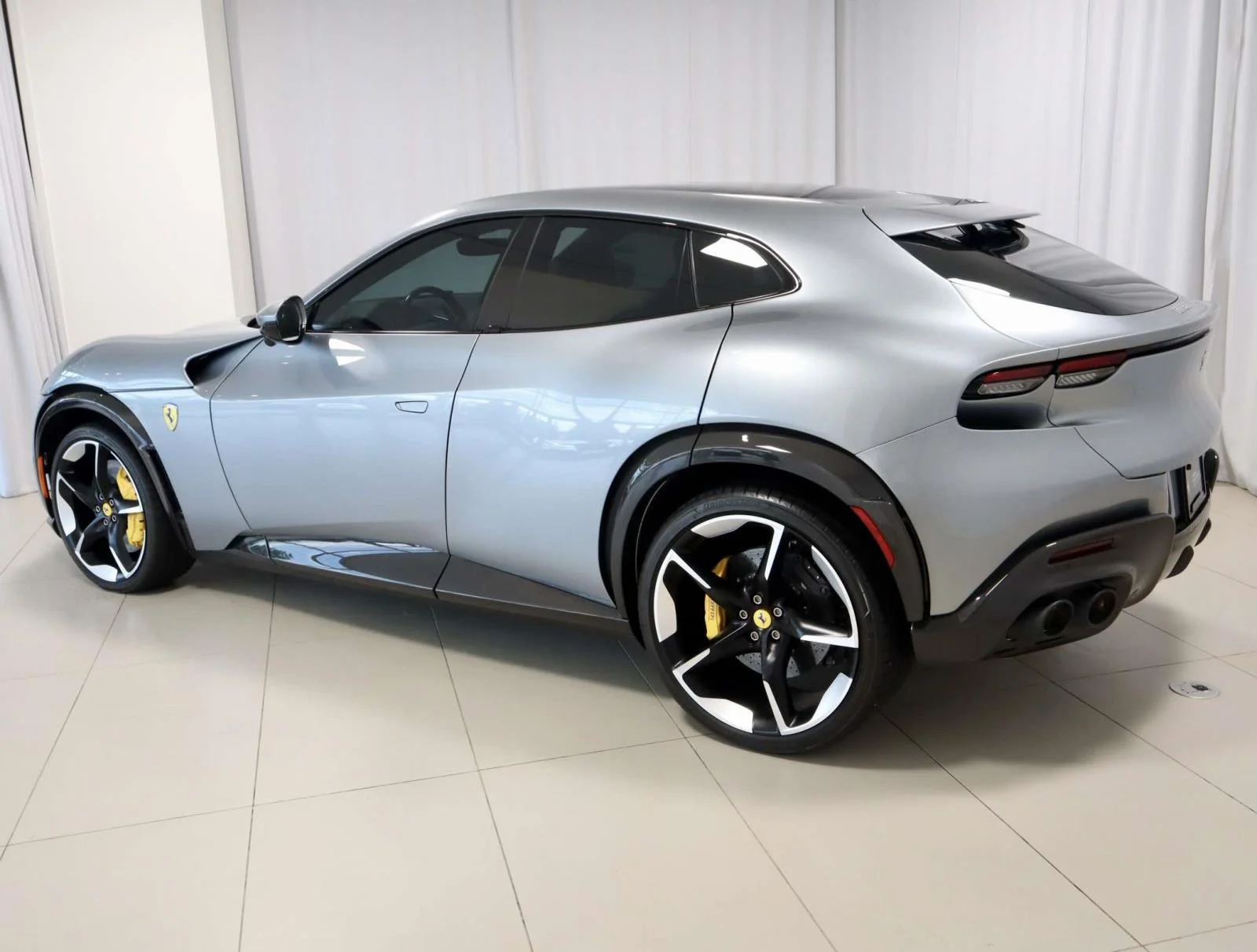 Used 2024 Grigio Titanio Metallic Ferrari AWD image 3