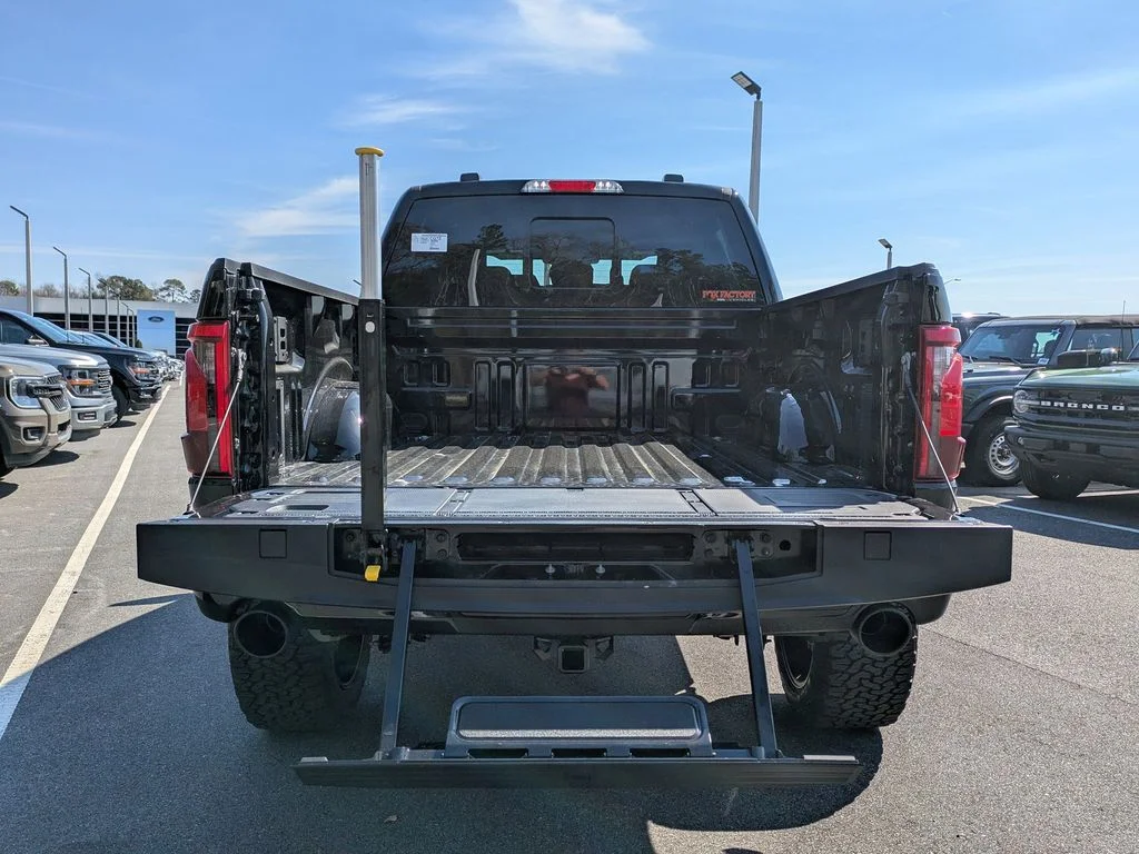 New 2026 Agate Black Metallic Ford XLT image 12