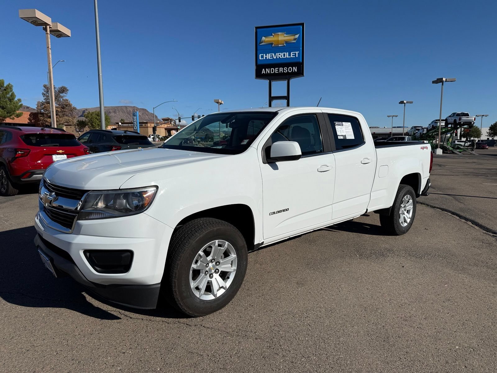 Used 2020 SUMMIT WHITE Chevrolet 4WD LT image 1