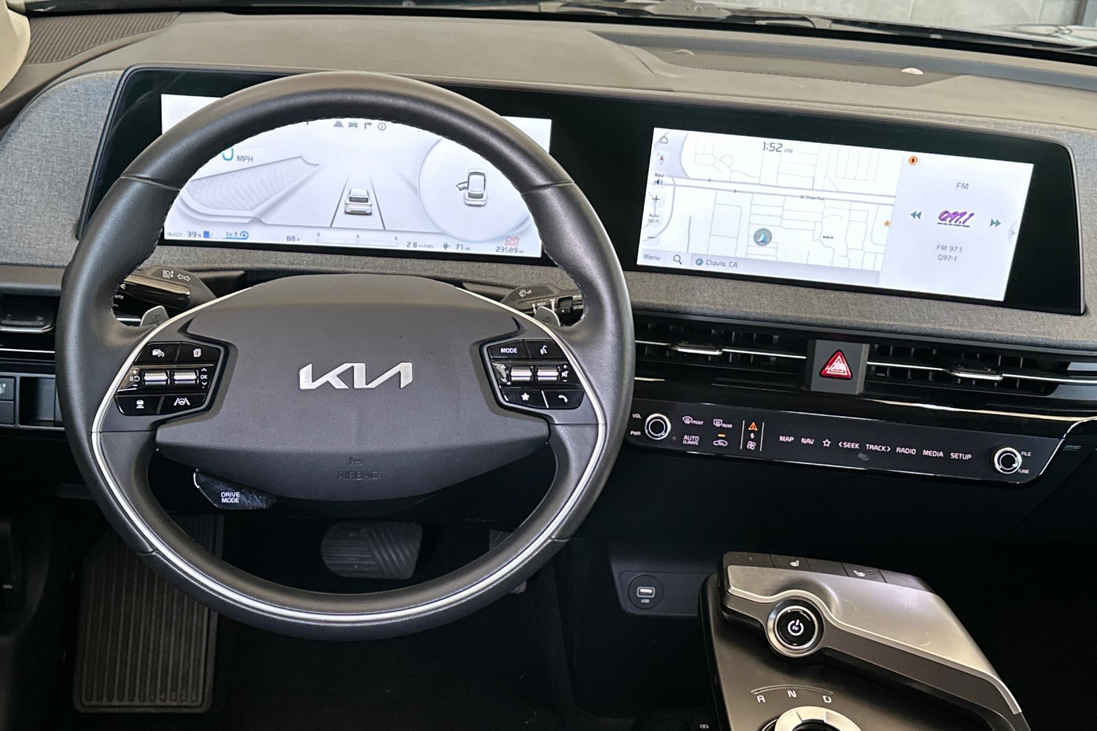Used 2024 Blue Kia Light image 15