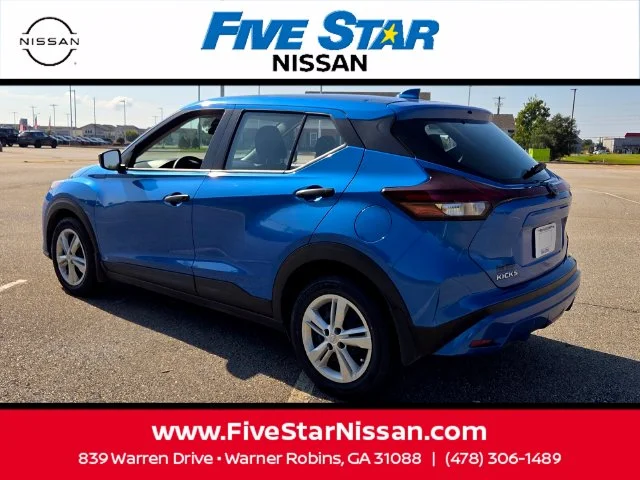 Used 2024 Blue Nissan S image 9