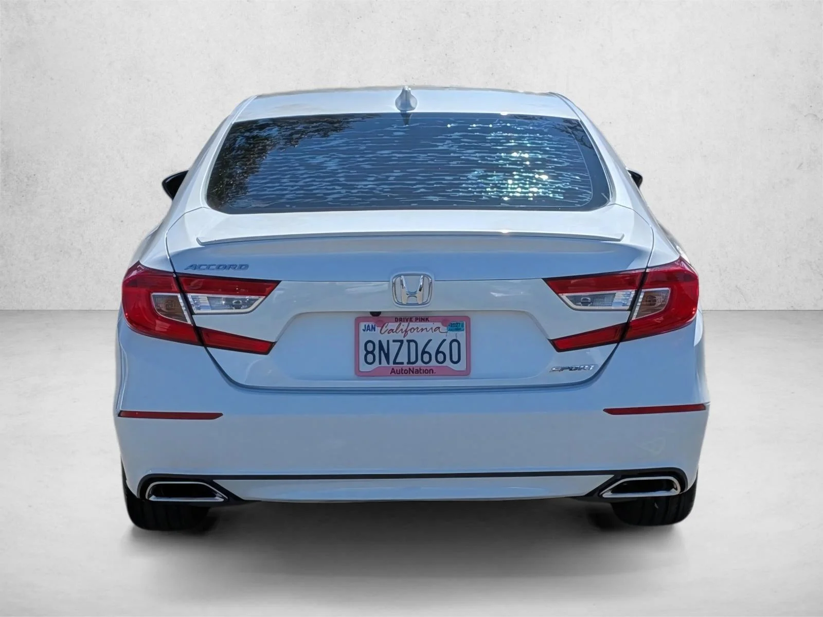 Used 2020 Platinum White Pearl Honda Sport image 7