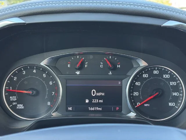 Used 2024 Gray Chevrolet LT image 26
