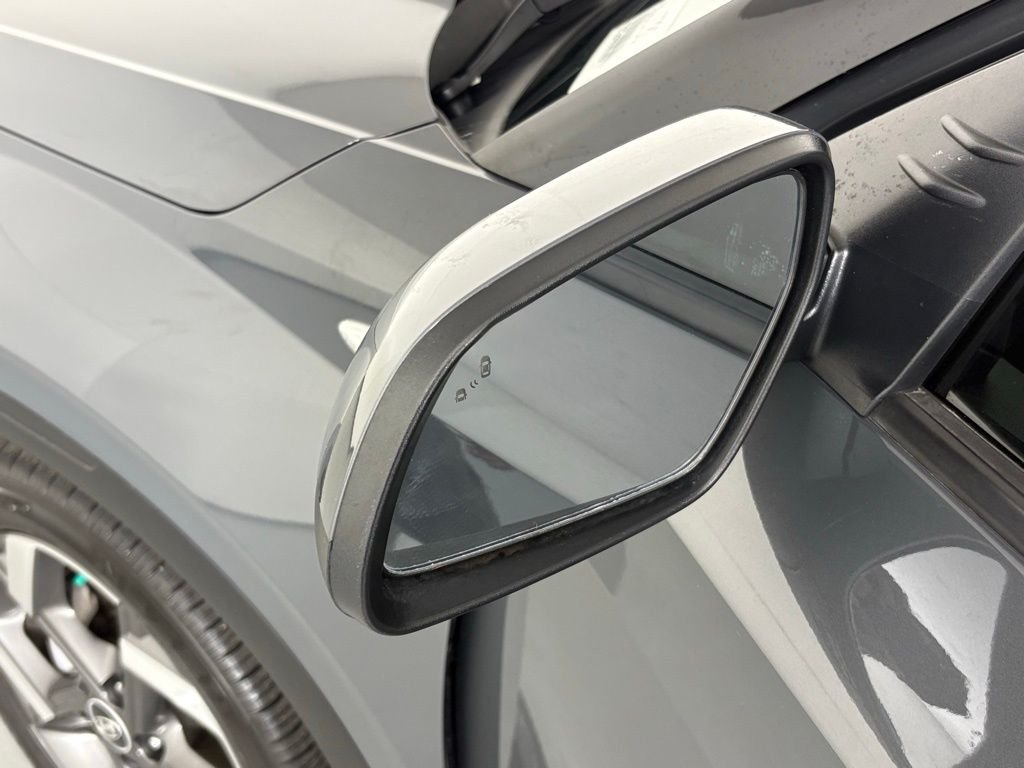 Used 2025 Gray Hyundai SEL image 12