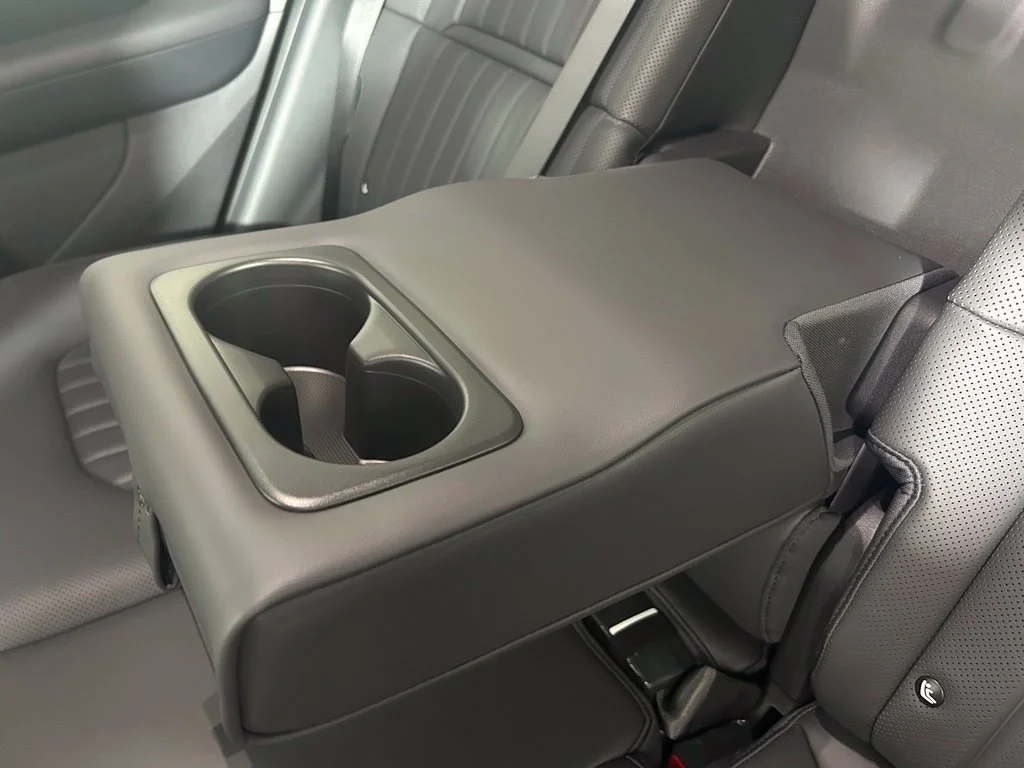New 2027 Terrain Brown / Black Roof Kia X-Line S image 14