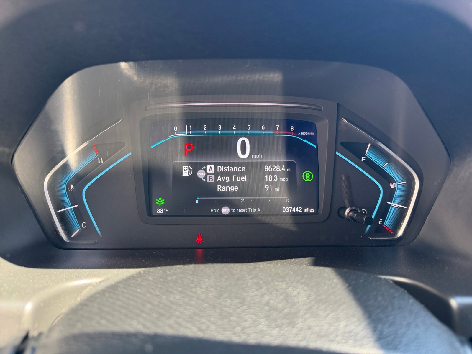 Used 2023 Lunar Silver Metallic Honda Elite image 15