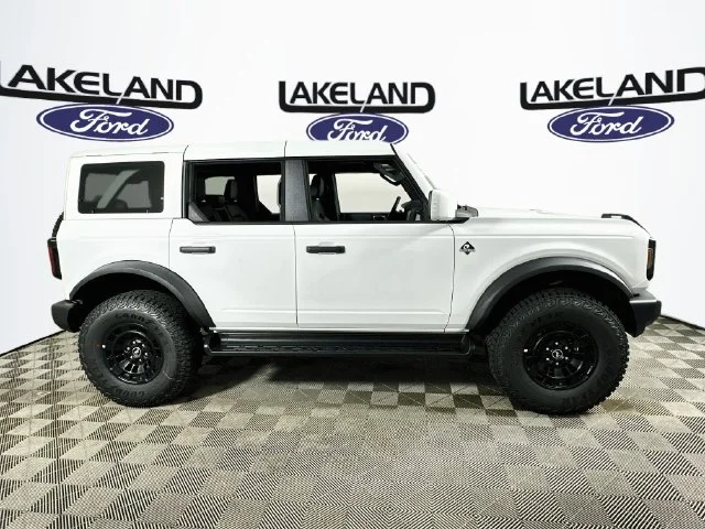 New 2026 White Ford Outer Banks image 2