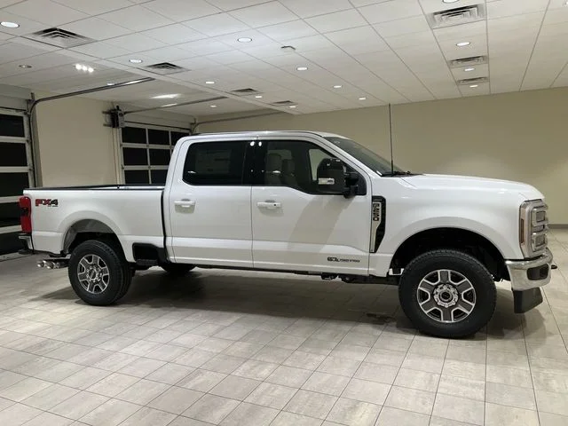 New 2026 Oxford White Ford F-250® Lariat® image 36