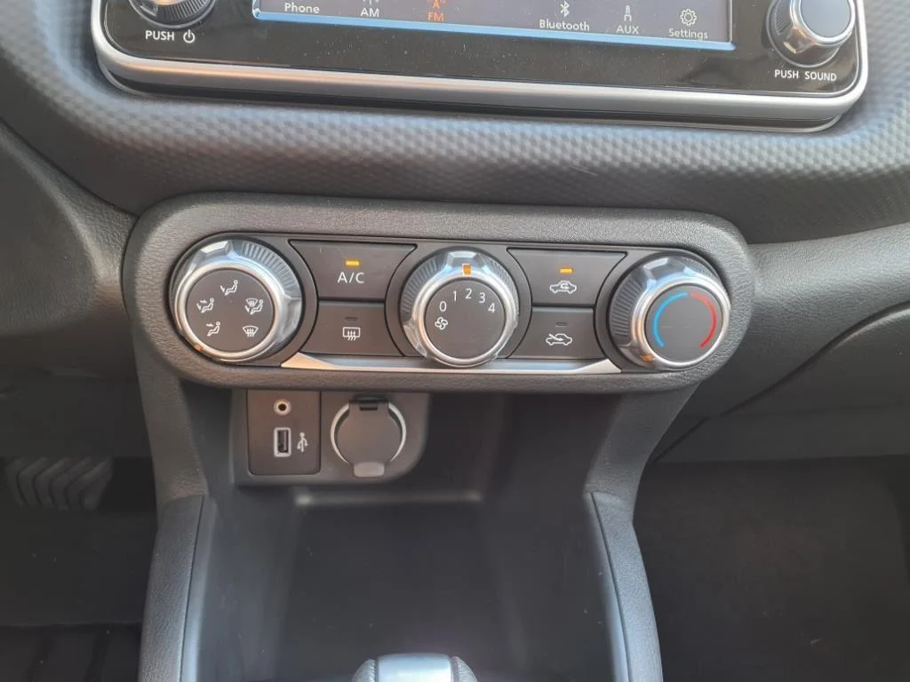 2025 Nissan KICKS PLAY Base - Photo 22